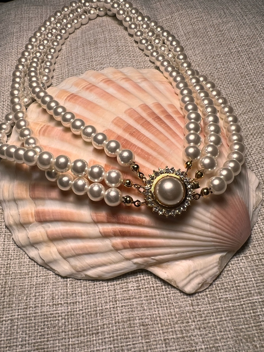 VINTAGE Triple Strand White and Gold Pearl Chocker Necklace with Crystals
